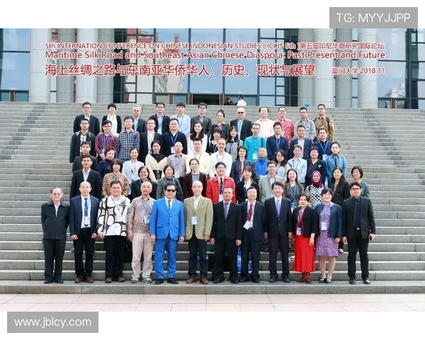 广州足球队在钻石联赛中的转型之路与未来发展展望 广州足球队在钻石联赛中的转型之路与未来发展展望